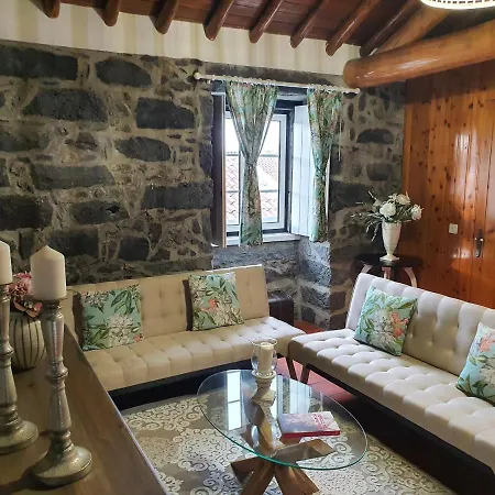 Feriehus Casa Baleia A Vista