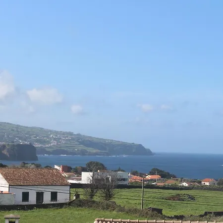 Hébergement de vacances Casa Baleia A Vista *